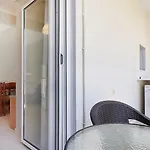 Niki 1 Bedroom 5 Guests Lägenhet Hanioti