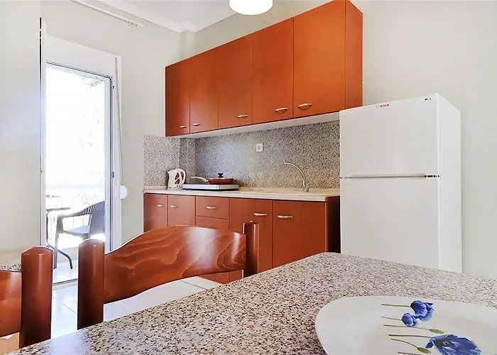 Niki 1 Bedroom 5 Guests شقة *