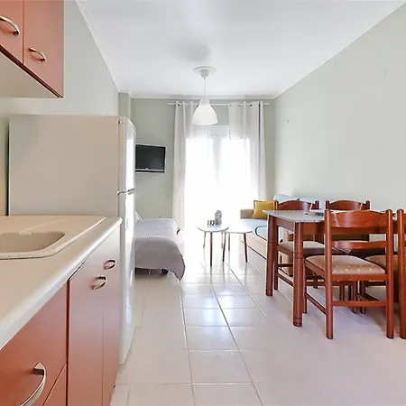 Niki 1 Bedroom 5 Guests Apartament