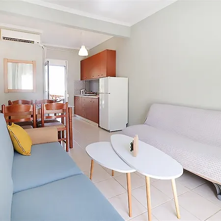Niki 1 Bedroom 5 Guests
